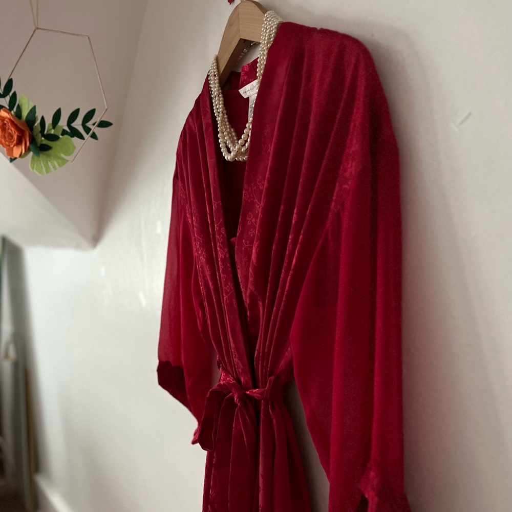 😍VTG 1994 Set NYC Bloomingdale’s robe M ROSES Set - Picture 8 of 12